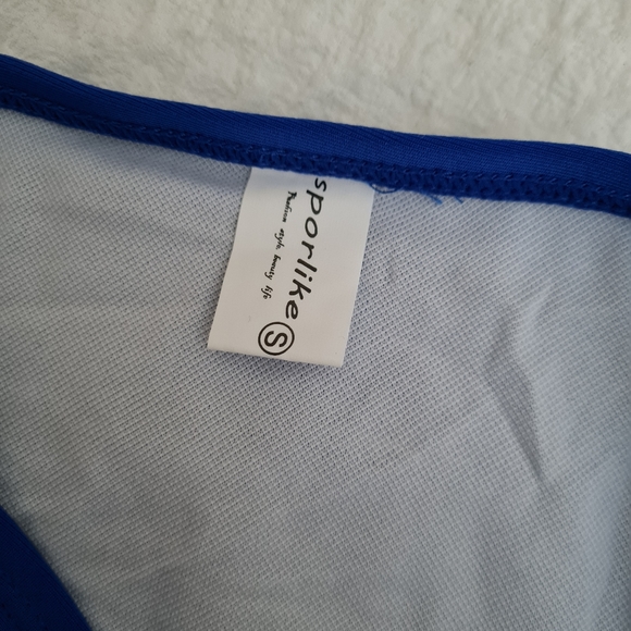 Royal blue, NWT women's Ruffle Shoulder swimsuit bikini,Sz,Small - Picture 8 of 12